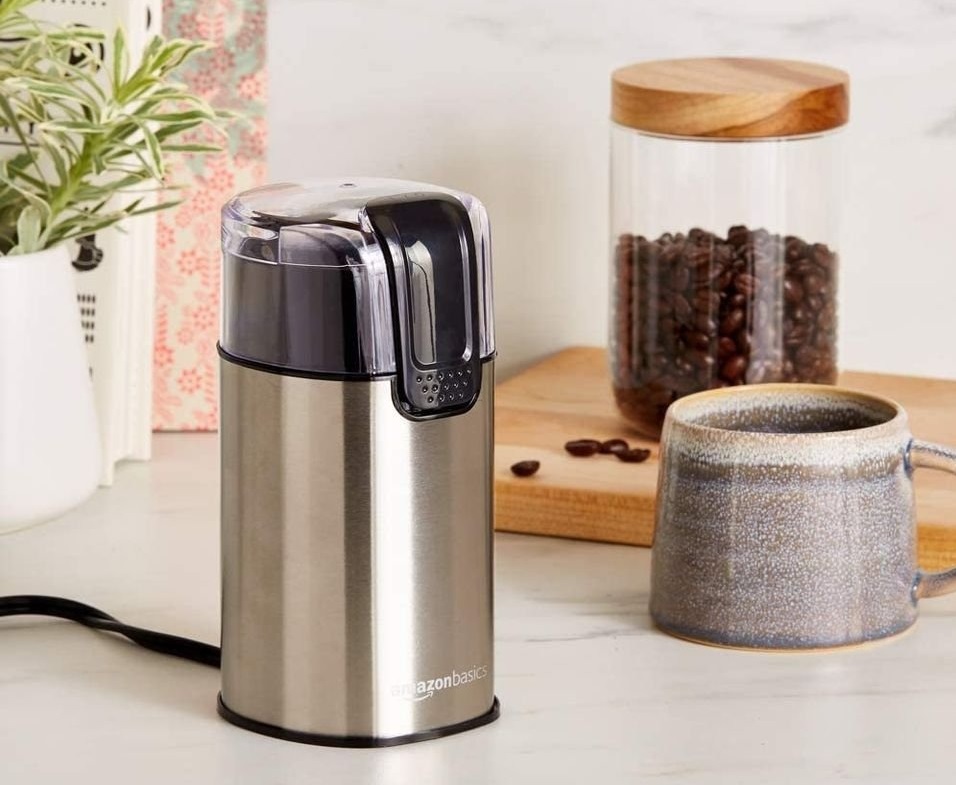 Portable Electric Coffee Grinder Black Friday & Cyber Monday - Which Is The Best Buy?