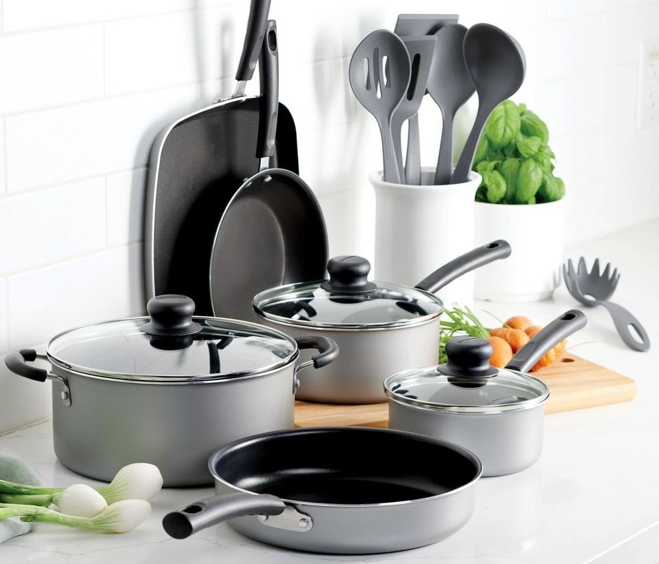 Stainless Steel Cookware VS Nonstick - What To Buy On Black Friday & Cyber Monday?